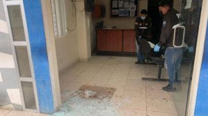 ESMERALDAS. Un agente fue asesinado por miembros de una banda. Los policías borraron murales de Los Tiguerones.